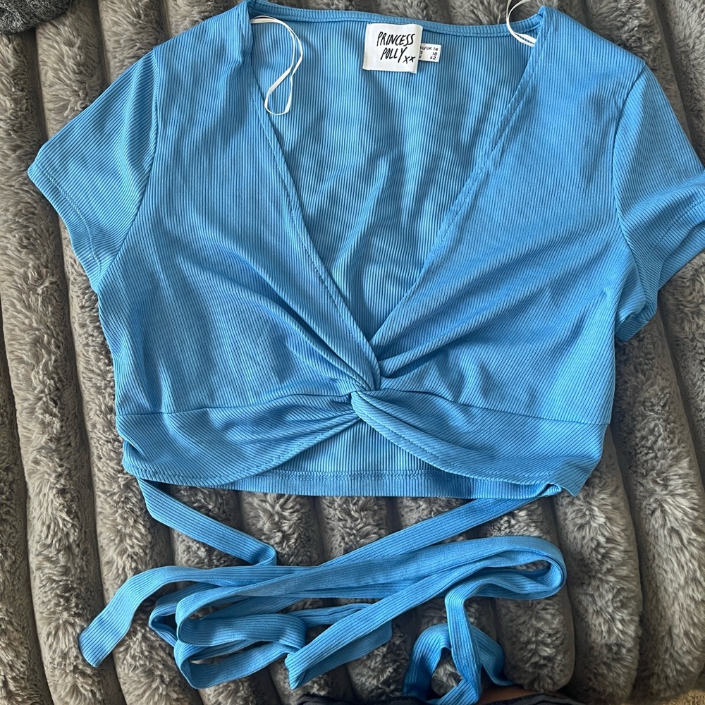 Princess polly crop top